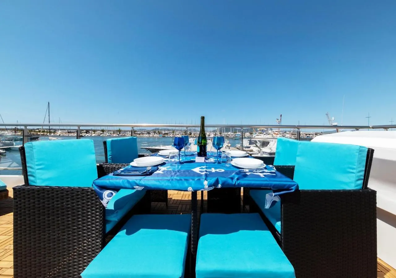 Alghero Houseboat Blue Zone Hotel en barco